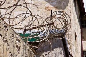 Razor wire